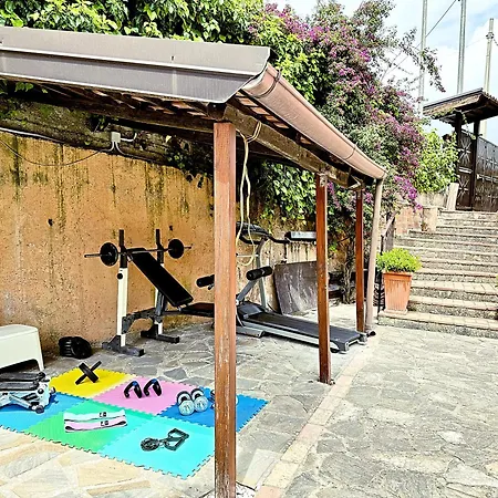 Madison House Torchiara