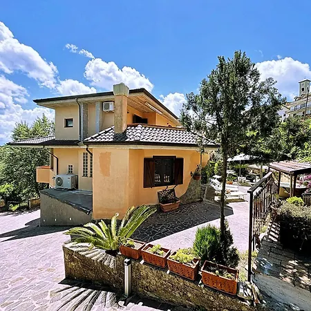Madison House Torchiara